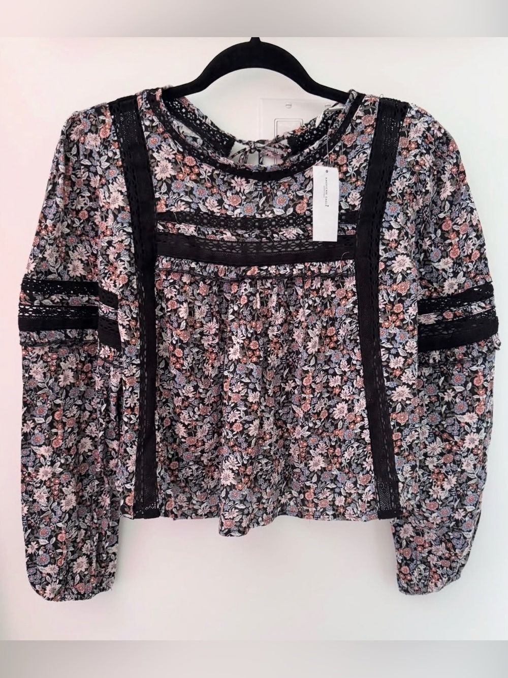 AE Floral & Lace Babydoll Blouse
